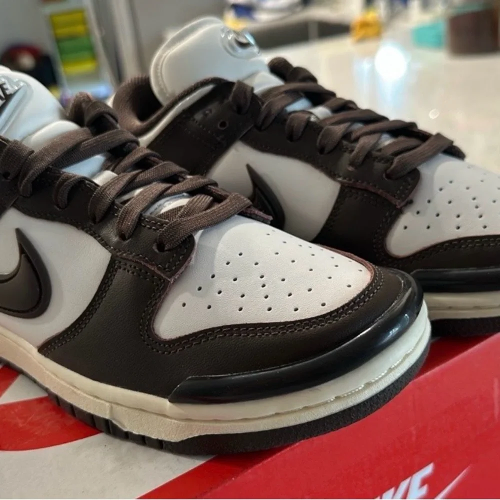 Nike Women's Sneakers in Brown and White - Picture 3 of 7